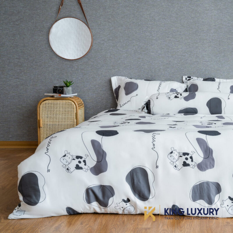 Bộ chăn ga Katakura Tencel Pro Bò Sữa Tinh Nghịch Trắng