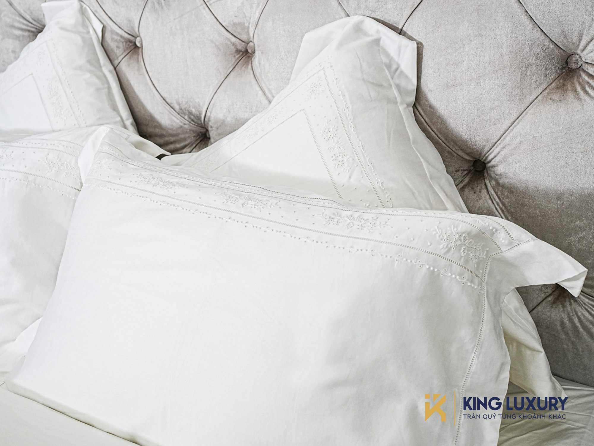 Bộ chăn ga Nature Home Tencel Cotton Trắng Thêu Tay