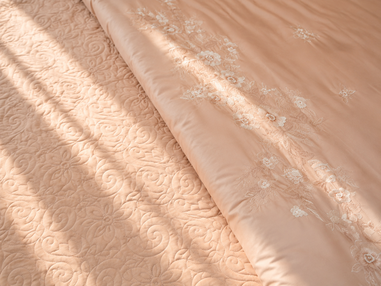 Toàn cảnh bộ chăn ga Tencel Cotton Flora
